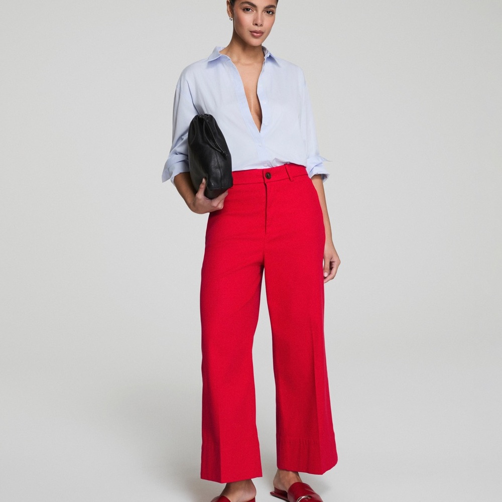NWT SPANX Red Wide Legged Cropped Pants